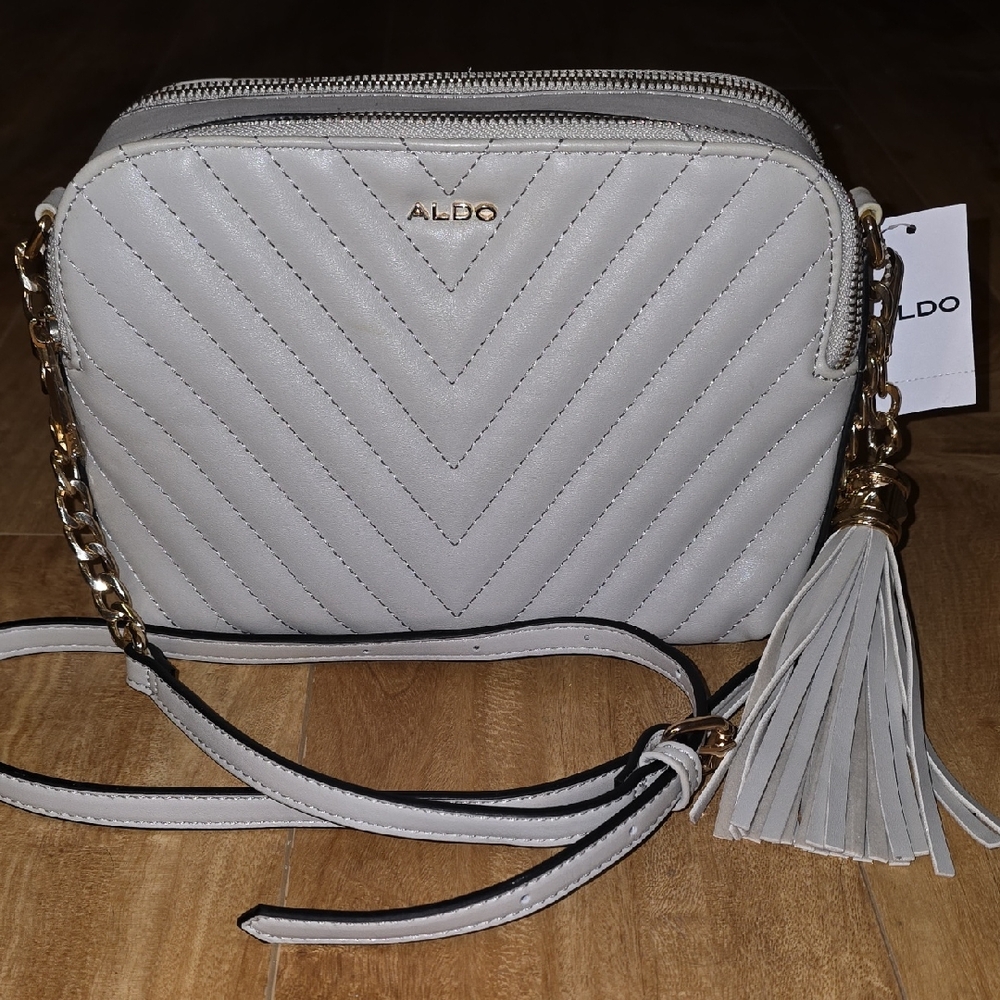 Aldo Cream Chevron Crossbody Bag with Gold Chain